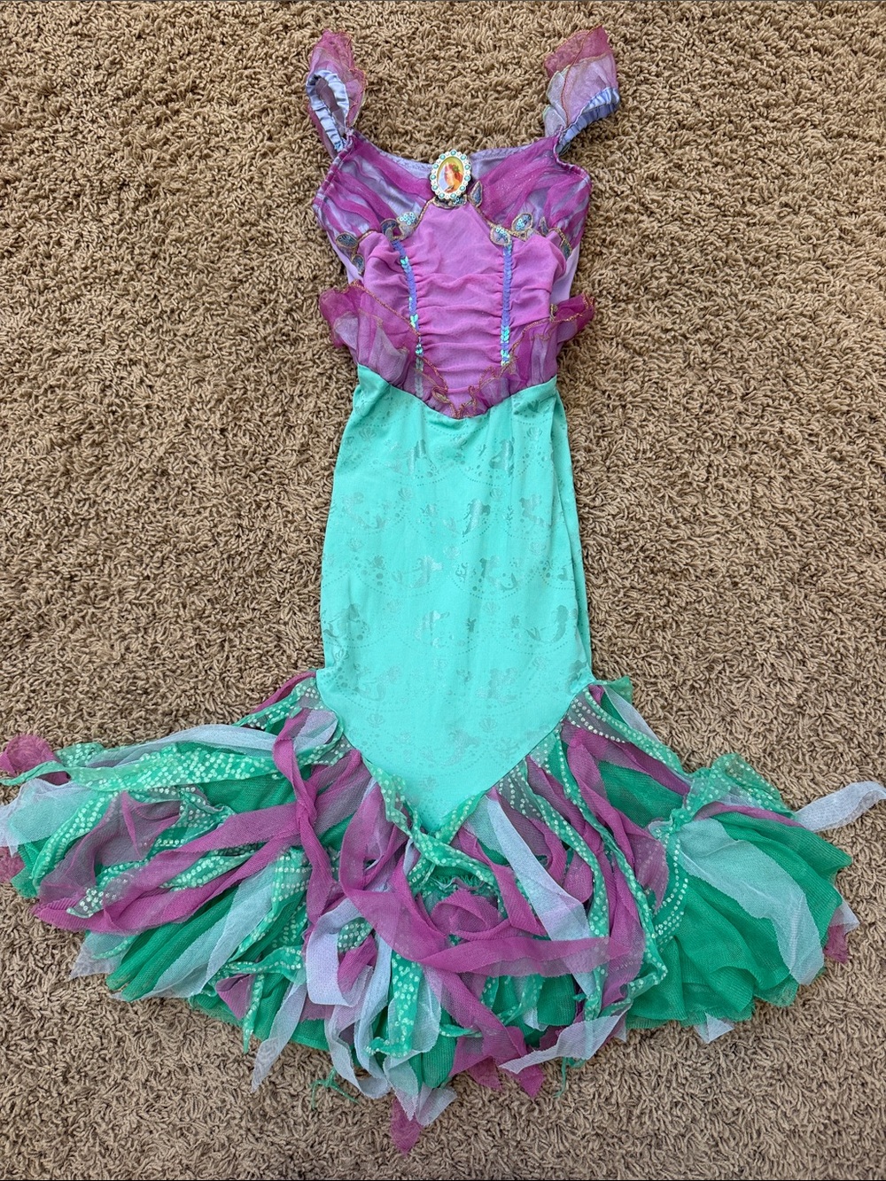 Disney Girls Mermaid Costume in Pink and Teal with Green Accents. Size xs